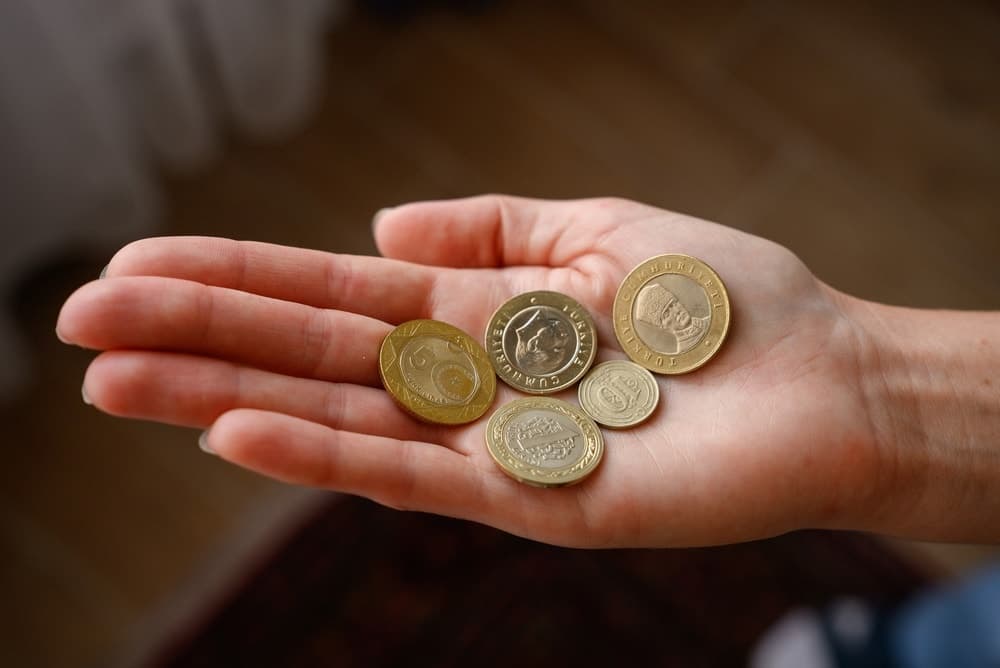 Kavanozun dibinden çıkan nadir madeni para açık artırmada 39 milyon liraya satıldı