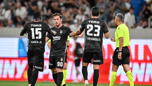 Beşiktaş'ın Avrupa'daki galibiyetine Güntekin Onay'dan övgü: 'Önder Özen'i kutlamak gerek, ya olmasaydı?'