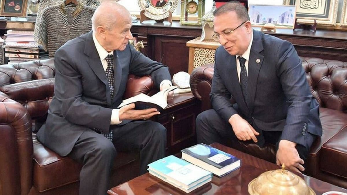 MHP'de 'imza' krizi: İzzet Ulvi Yönter'den dikkat çeken 'mesaj' açıklaması