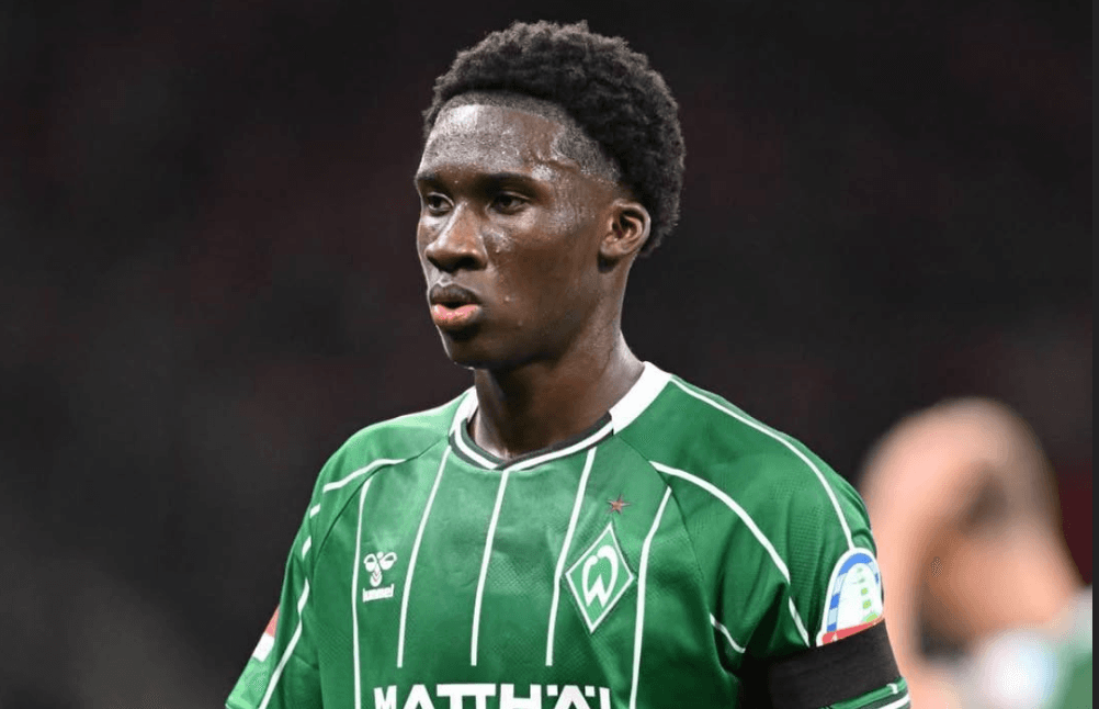 Genç futbolcu evden çıkarken şoke oldu: Galatasaray'ın transfer listesindeydi