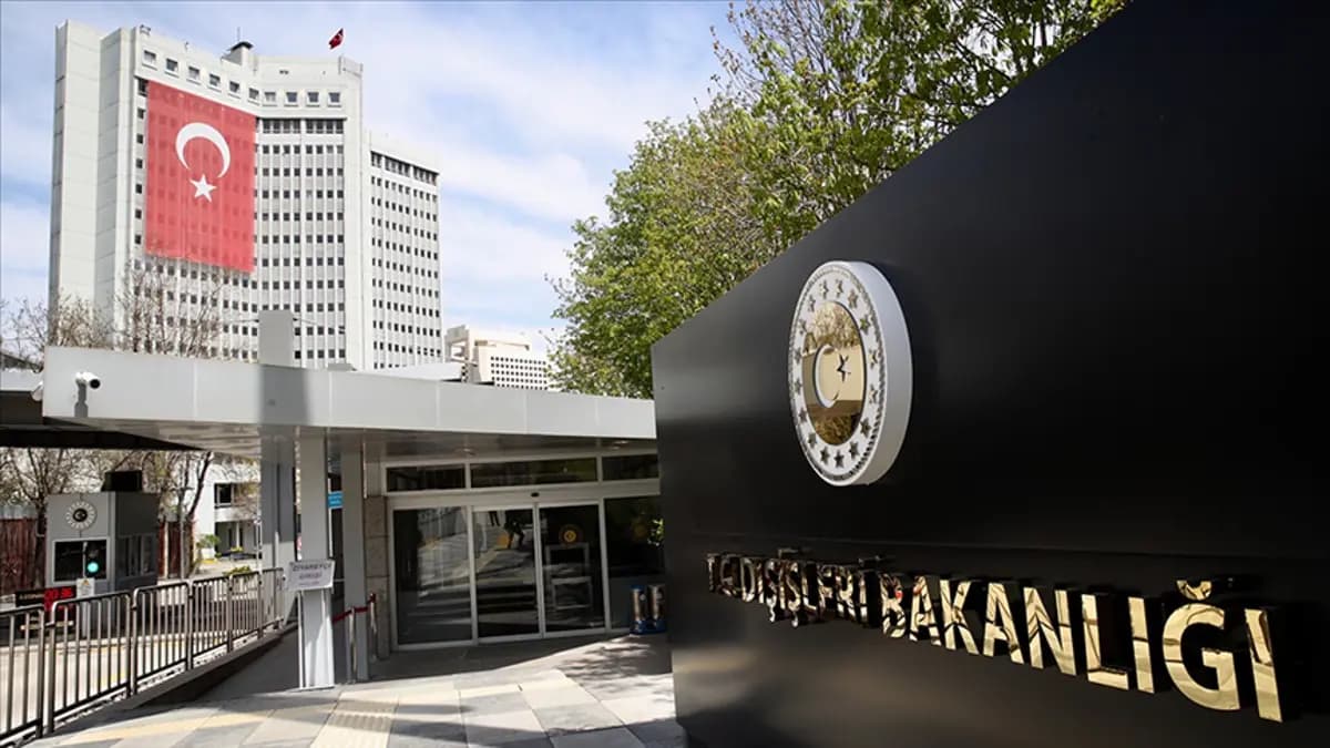 Dışişleri'nden Yunanistan'ın Ege'deki Turizm Çerçevesine Sert Yanıt: 'Hukuki Geçerliliği Yok'