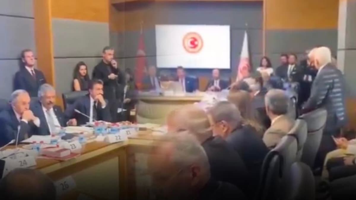 DEM Parti ve YENİ Parti milletvekilleri arasında Demirtaş tartışması meclis salonunu gerdi
