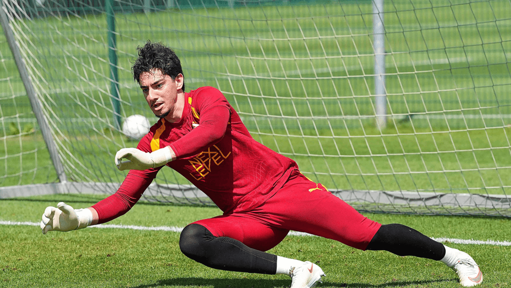 Galatasaray'da kaleci rotasyonunda yeni dönem: Jankat Yılmaz sürprizi