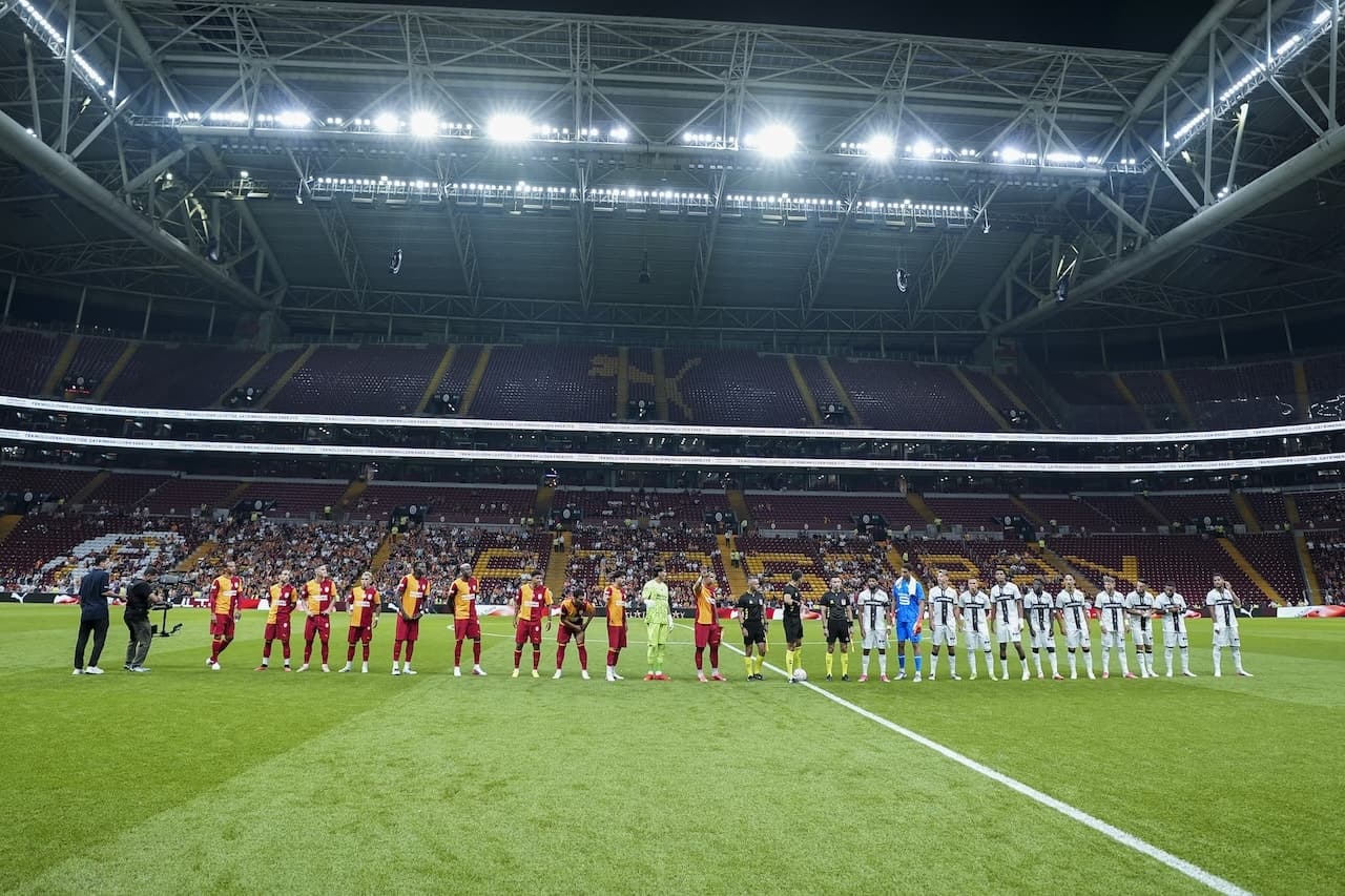 Galatasaray'da sabır taşı çatladı!