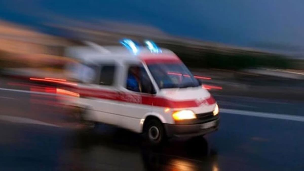 Afyonkarahisar'da feci kaza: İki otomobil çarpıştı, bir kişi hayatını kaybetti