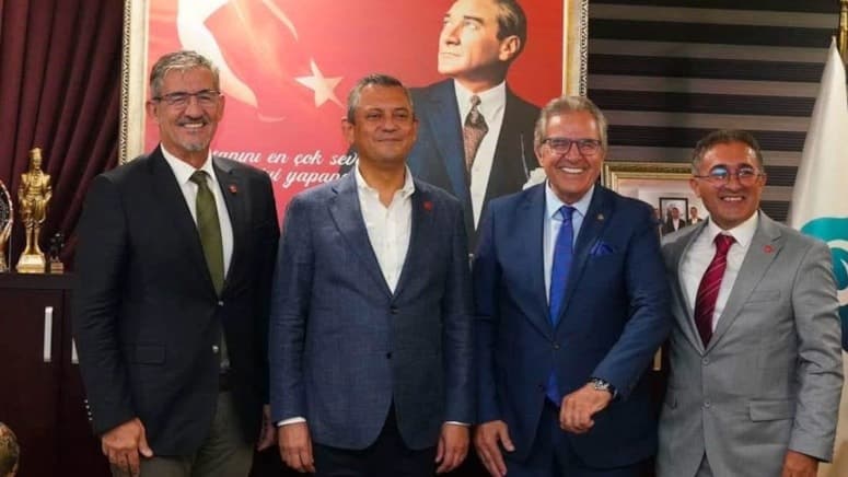 Yeni Partili Belediye Başkanı Dursun Mirza Trafik Kazasında Yaralandı