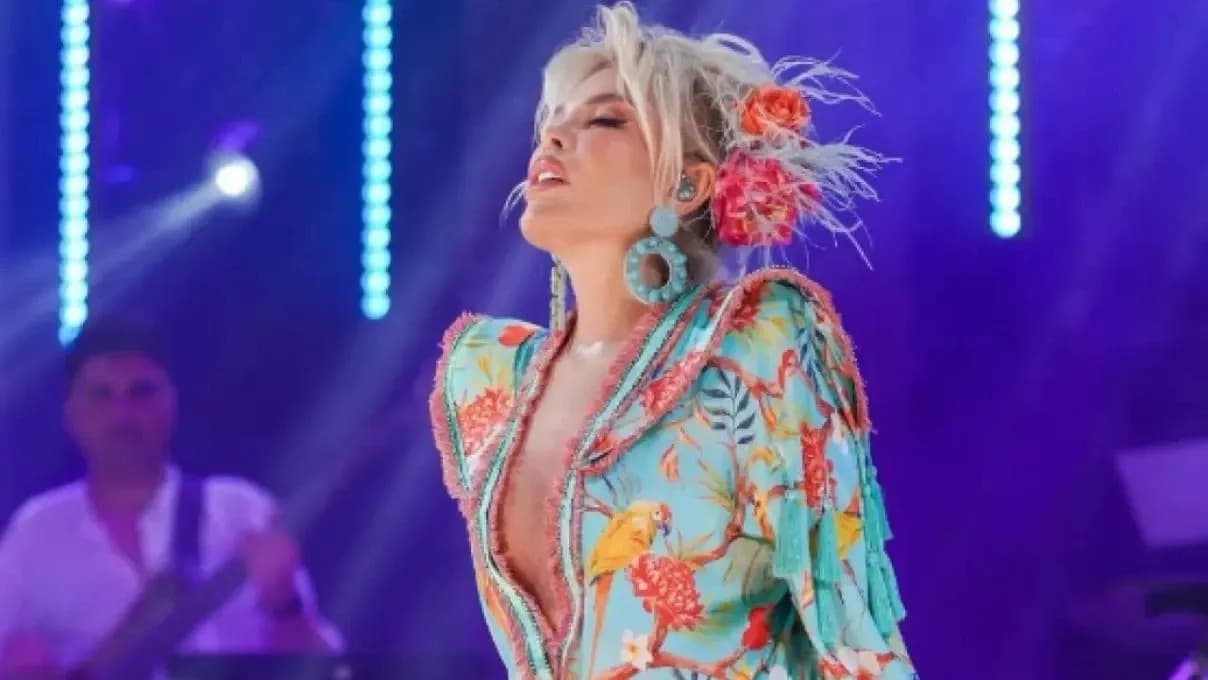 Ajda Pekkan 80'inci yaşındaki enerjisinin sırrını paylaştı