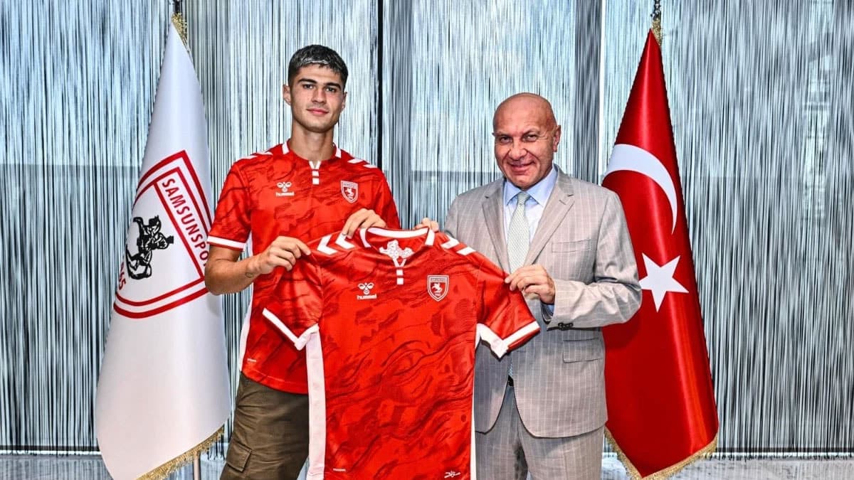 Samsunspor'dan İtalyan stopere 5 yıllık imza