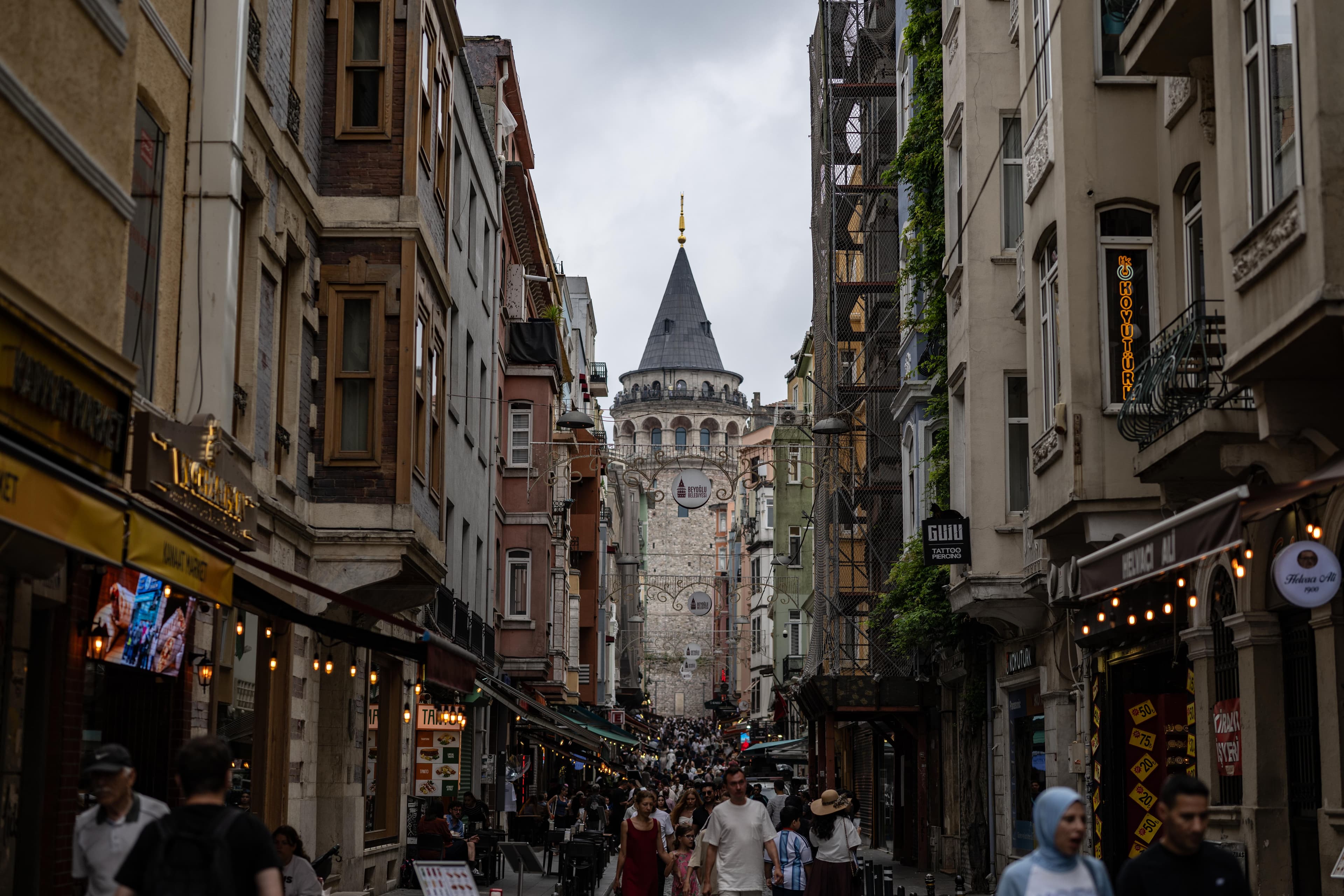 İstanbul'a poyraz serinliği geliyor: Gece-gündüz sıcaklık farkı 9 dereceyi bulacak