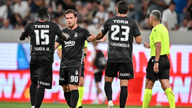 Beşiktaş, Avrupa'da play-off biletini kovalıyor