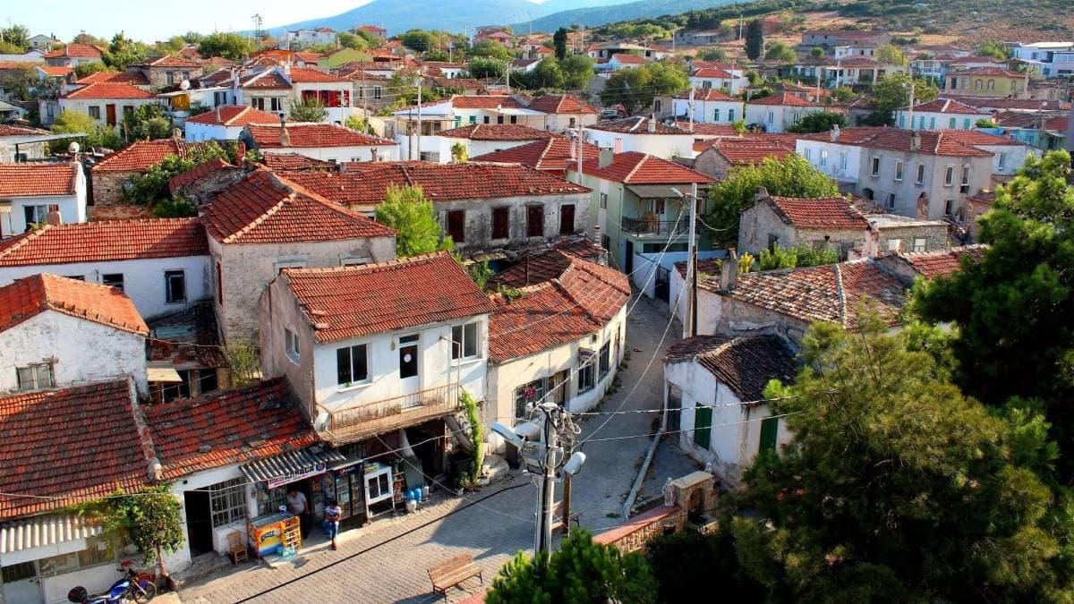 Türkiye'nin otomobil yasağıyla tanınan tek köyü: Yıllardır araç giremiyor