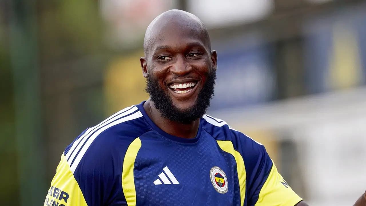 Fenerbahçe'nin yeni transferi Lukaku'nun bilinmeyen özelliği: Milyonda bir görülüyor, sular seller gibi konuşuyor