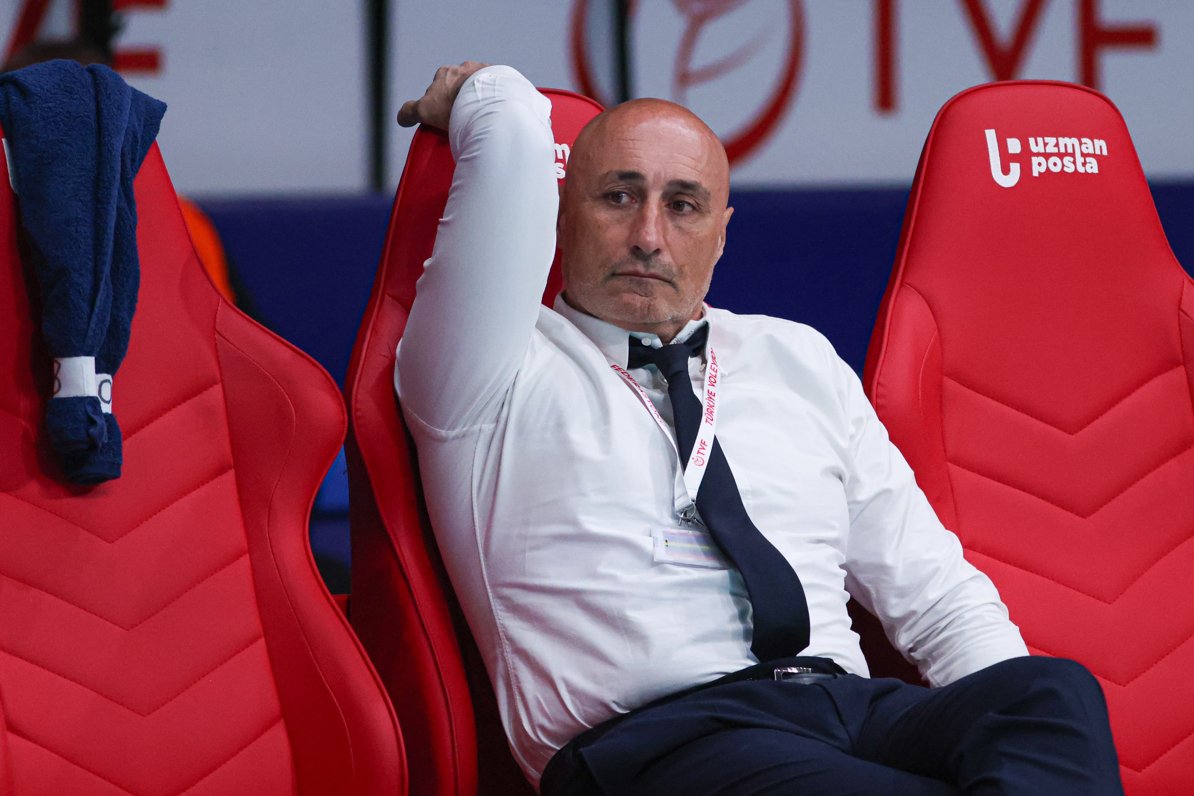 Fenerbahçe, Abbondanza ile yollarını ayırdı
