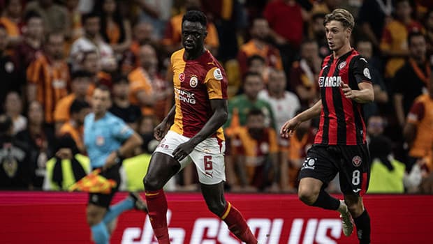 Davinson Sanchez'in Kritik Hatası Galatasaray'a Zayiat Oldu