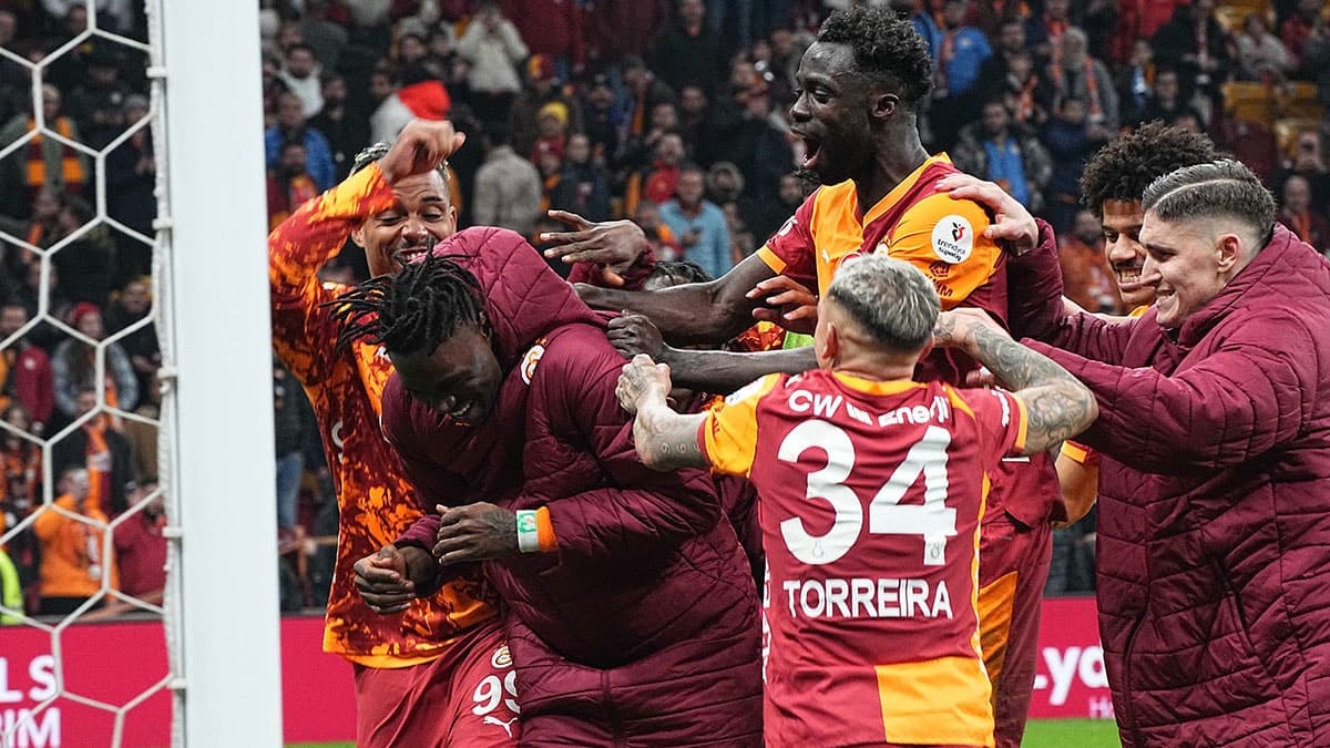 Galatasaray'a astronomik teklif: 40 milyon euroluk transfer masada