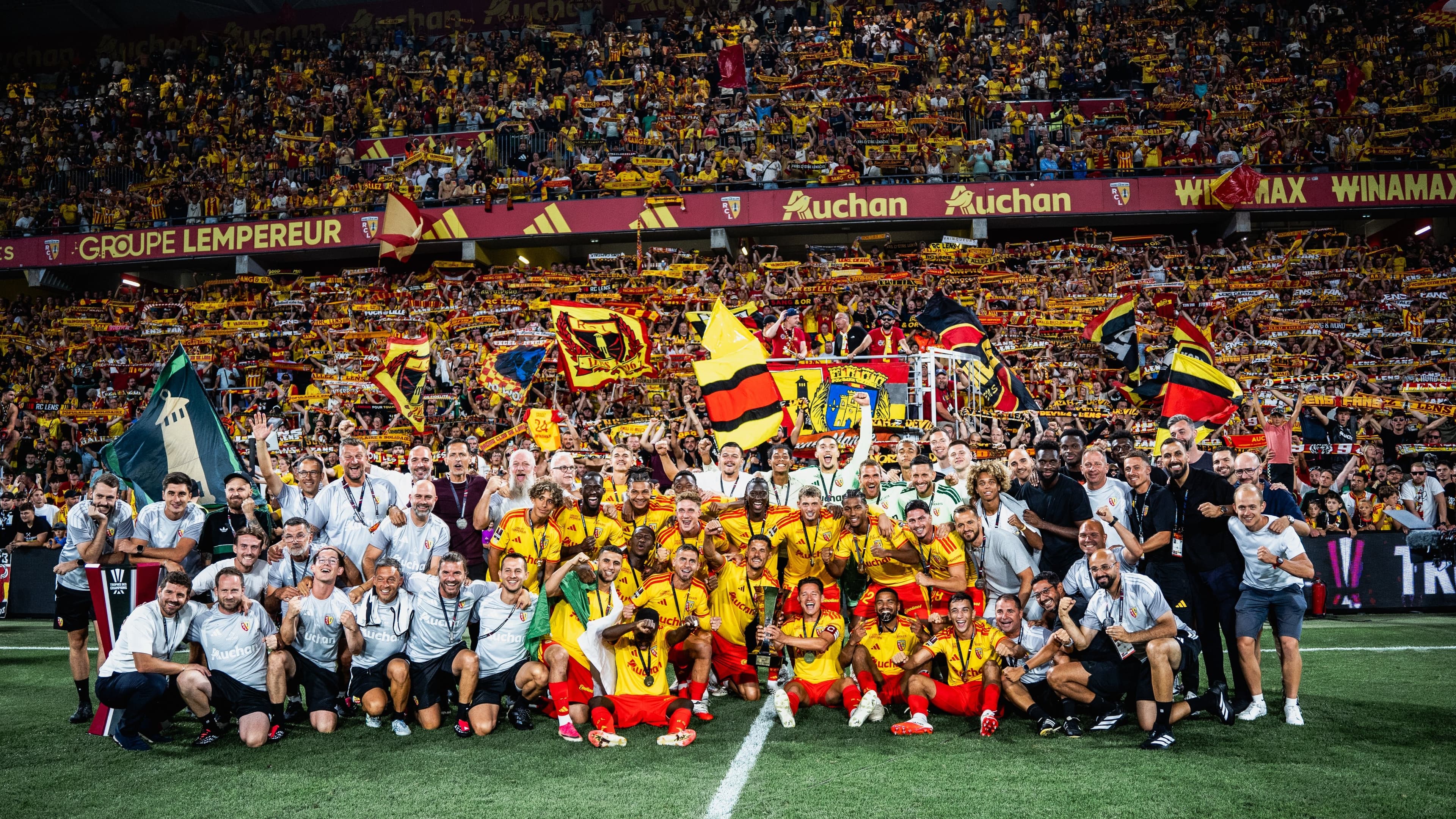 Fransa Süper Kupası'nda şok! PSG, Lens'e yenilerek kupayı kaptırdı
