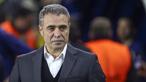 Ersun Yanal'dan Fenerbahçe'ye ağır eleştiri: 'Bu rotasyon kabul edilemez'