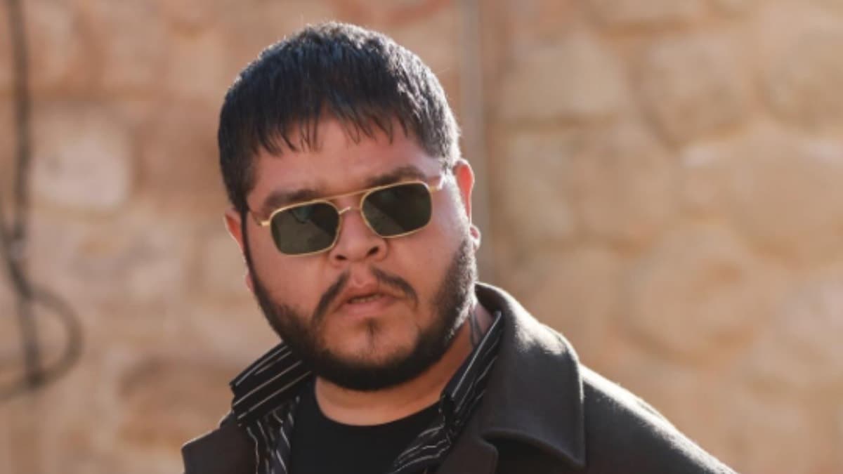 Uzak Şehir'in Kadir'i Burak Şafak nişanlandı: Nişanlısı ilk kez görüntülendi
