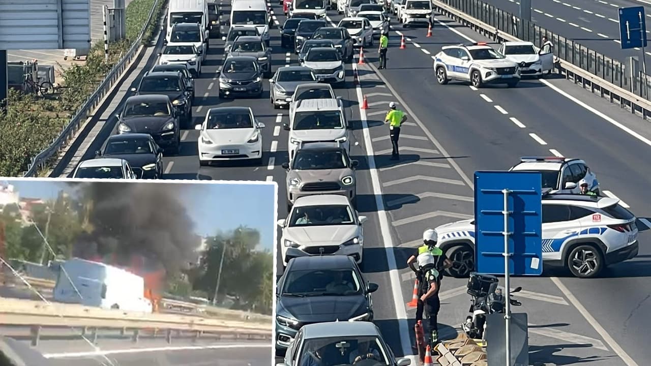 Fatih sahil yolunda alev alan araç trafiği felç etti: Avrasya Tüneli yönü kapatıldı