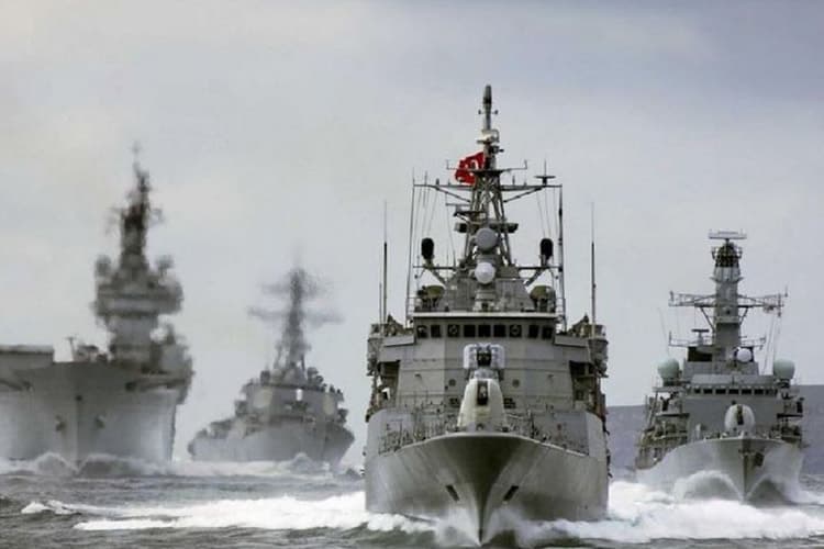Türkiye'nin yeni adımı Yunanistan'ı endişelendirdi: Atina basını manşetlere taşıdı