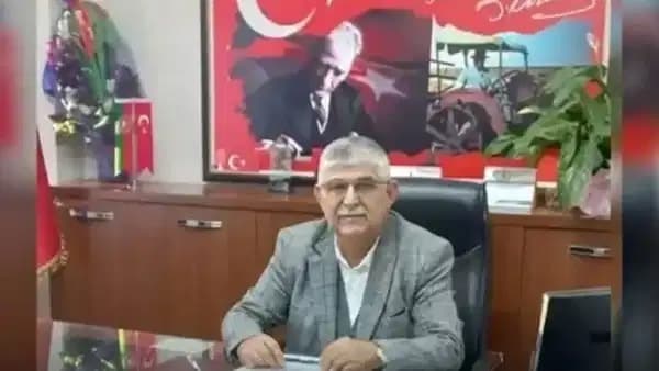 CHP'de şok istifa: AKP'ye oy verdiğini itiraf etti
