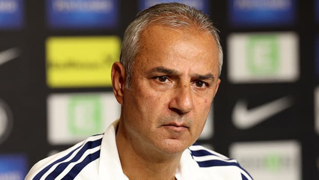 Fenerbahçe’de eleştirilerin dozu arttı: Lyon beraberliği endişeleri büyüttü