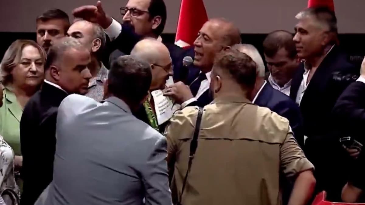 Gürsel Tekin'den Kılıçdaroğlu'nun çevresine sert çıkış: 'Ne işiniz var burada?'