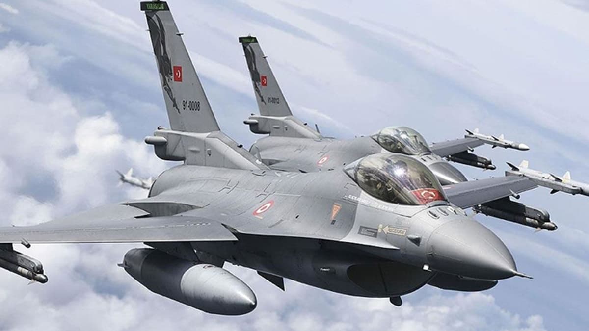 Yunan medyası: Türk ve Yunan savaş uçakları Doğu Akdeniz'de karşı karşıya geldi