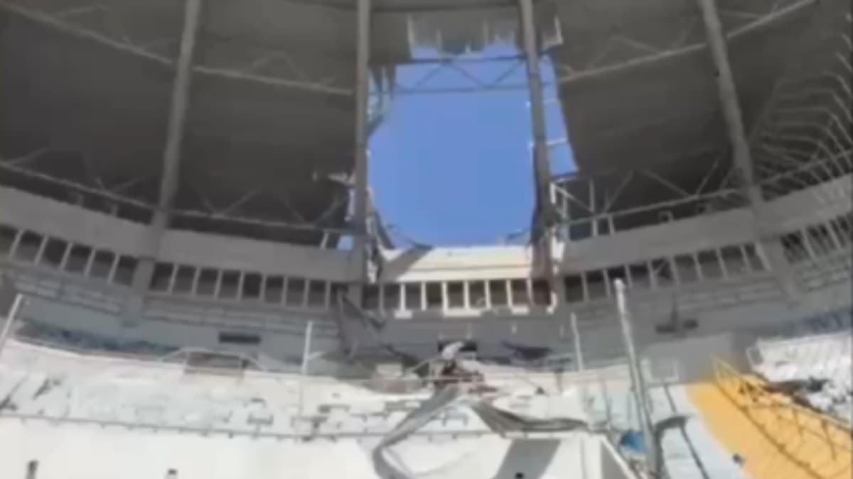 Stadyum maç öncesi bombalı saldırıyla sarsıldı: Can kayıpları ve yaralılar bildirildi