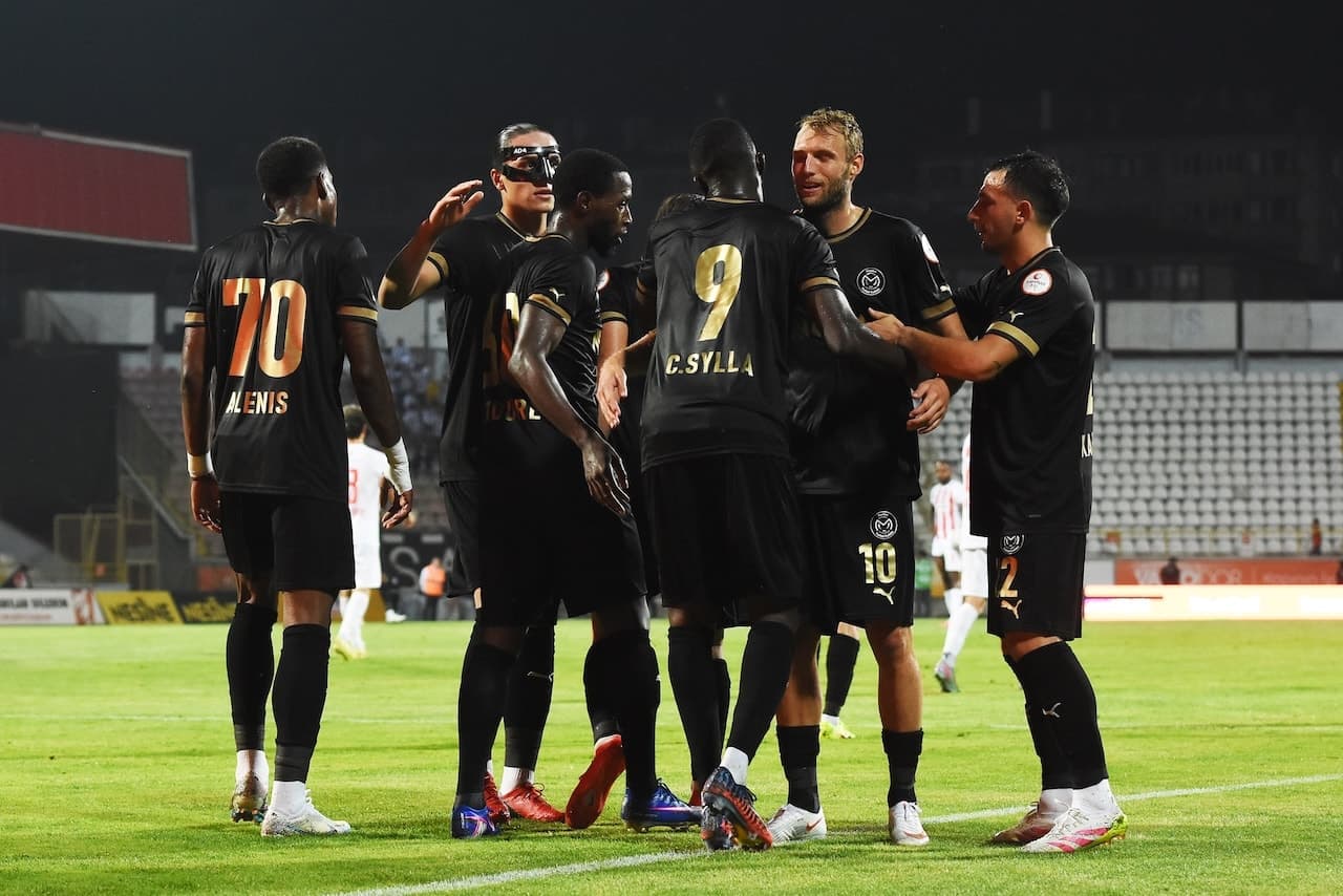 Manisa FK, 1. Lig'in açılışından 3 puanla çıktı