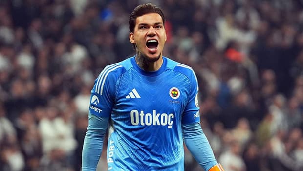 Fenerbahçe'nin kalecisi Ederson, ayrılık söylentilerine sessiz kalmadı