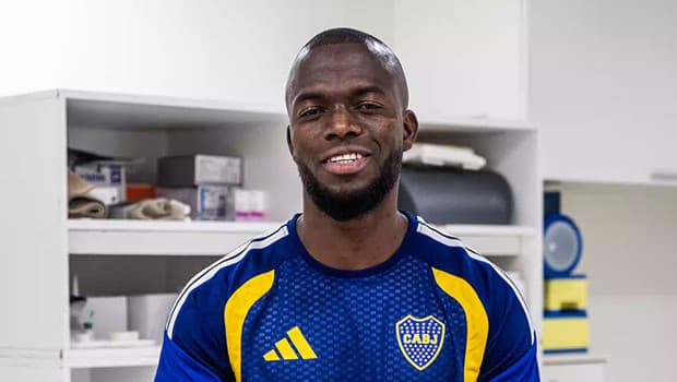 Eski Fenerbahçeli Enner Valencia, Güney Amerika devine imza attı