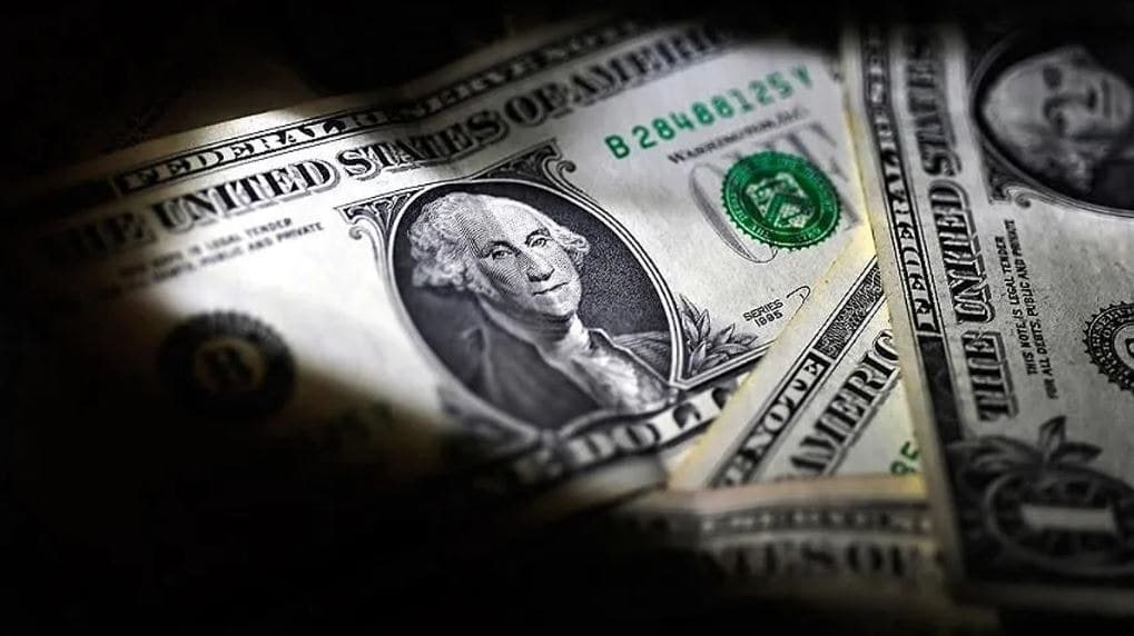 Dolar/TL tarihi zirveyi güncelledi: Kur rekor tazeledi