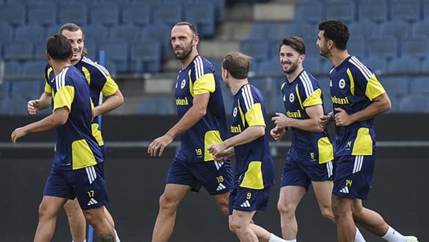 Fenerbahçe, Sturm Graz karşısında galibiyet peşinde