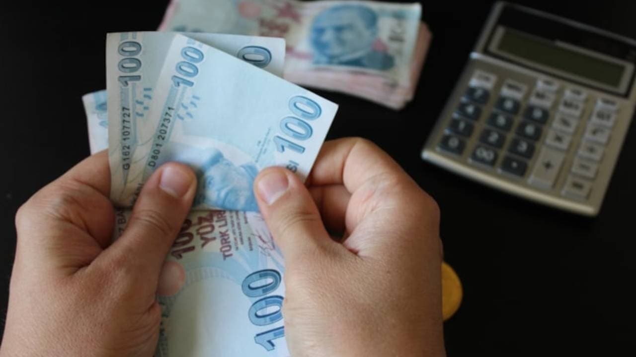 İşverenler yüksek maaşla personel arıyor: Aylık 1 milyon lira maaşla çalışacak eleman bulunamıyor
