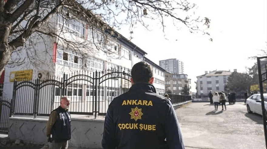 Okullarda güvenlik seferberliği: 30 bin bahçe görevlisi istihdam edilecek