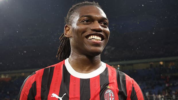 Milan, Rafael Leao'nun bonservisini düşürdü
