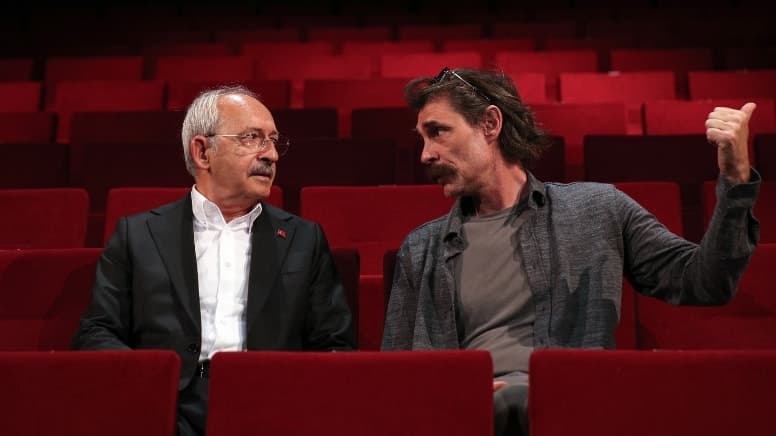 Kılıçdaroğlu'ndan ünlü oyuncu Erdal Beşikçioğlu'na sürpriz ziyaret