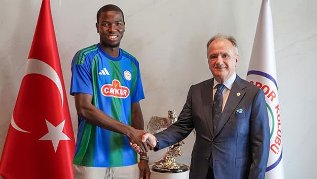 Çaykur Rizespor, Cadiz'in orta saha oyuncusunu kadrosuna kattı