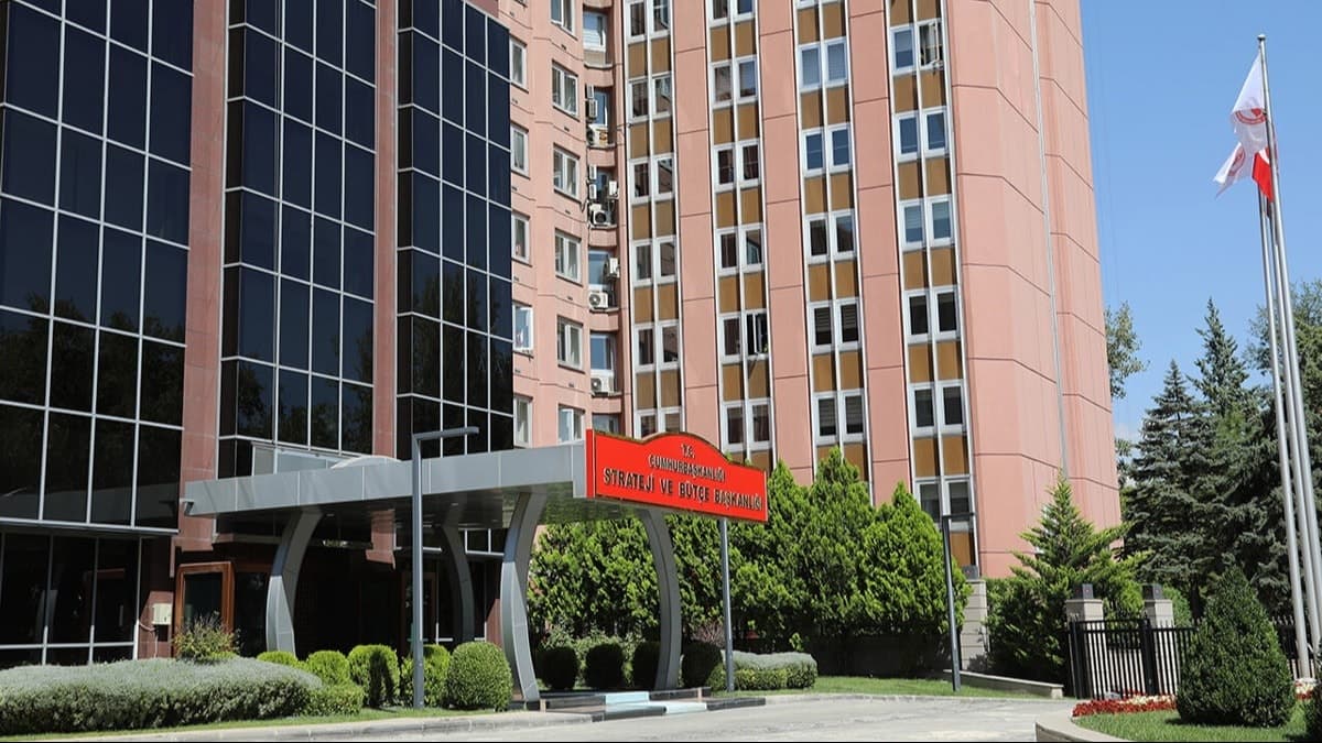 Kamu kurumlarının yurt dışı gezi harcamaları tartışma yarattı