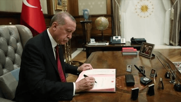Cumhurbaşkanı Erdoğan'ın imzasıyla kritik atamalar: 10 üniversiteye yeni rektör, ÖSYM'e yeni başkan